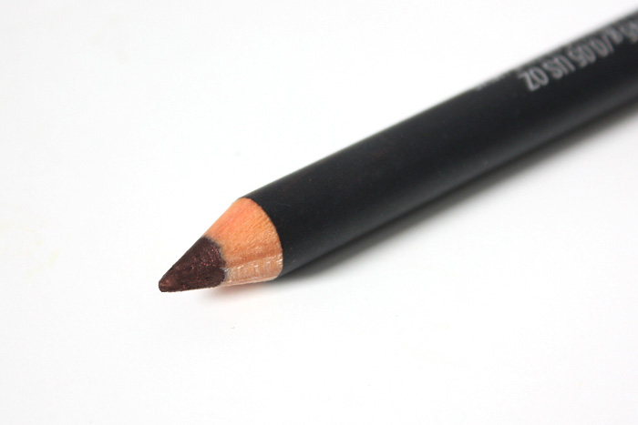 Mac Teddy Swatch