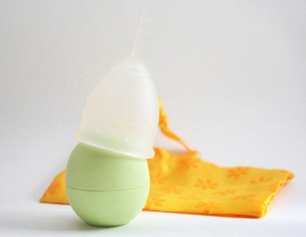 Menstrual Cup Reviews & Comparisons 