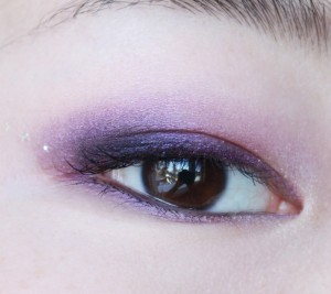 theNotice - Pink and violet Versace-inspired look - theNotice