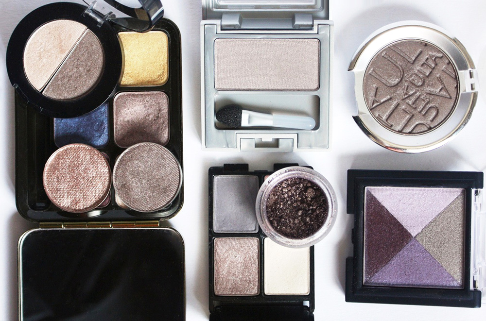 | taupe - theNotice of slippery swatches photos, The theNotice slope - eyeshadow descriptions,