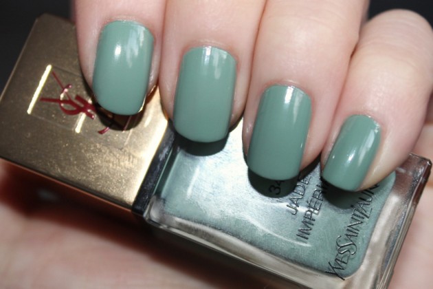 YSL grey green polish swatch - Jade Imperial