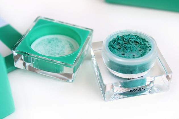 Sephora + Pantone Universe Emerald Glitter