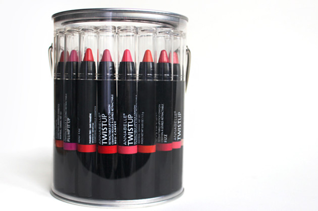 Lipstick giveaway - Canada TwistUp theNotice