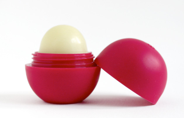eos pomegranate raspberry smooth sphere review