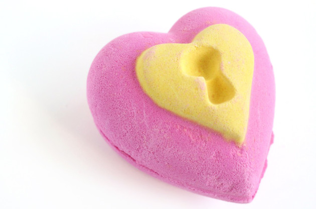 LUSH Love Locket Bath Bomb