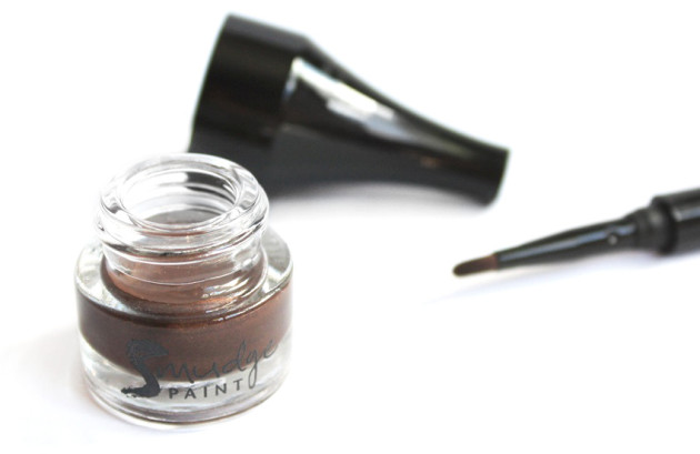 Annabelle Muddy Gel Liner shadow review