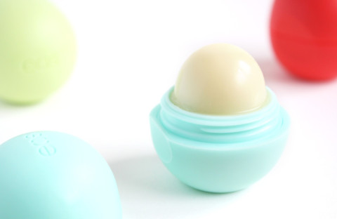 theNotice - eos Sweet Mint, Summer Fruit, and Blueberry Acai lip balm ...