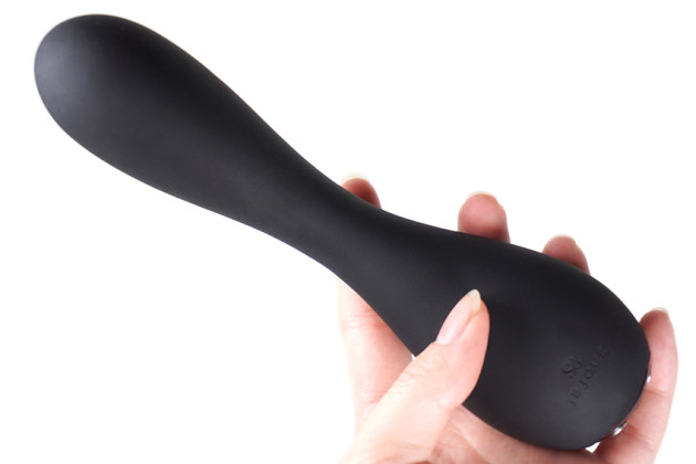 Je Joue Uma review comparison - lelo, we-vibe