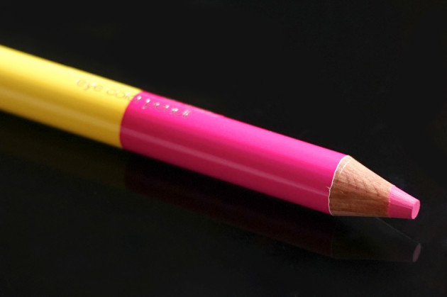Shu Uemura warm vibrant eye color pencil review swatches