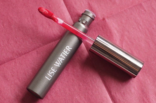 Lise Watier Party Kiss swatches review matte liipstick