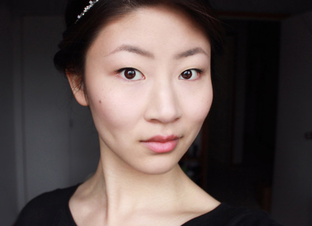Clarins Rose Praline swatch review makeup look