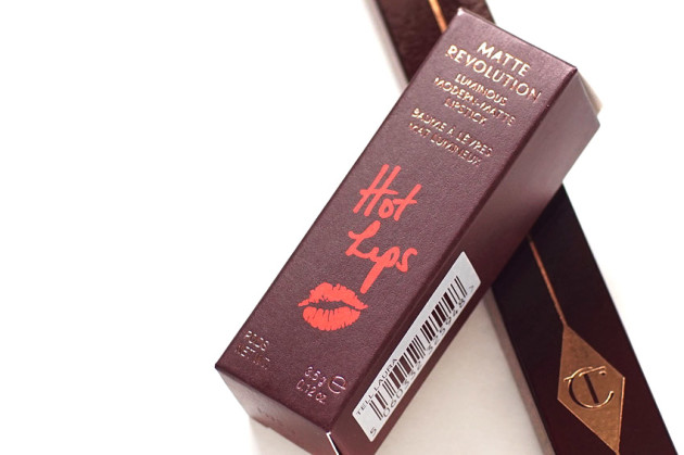 Charlotte Tilbury hot lips packaging