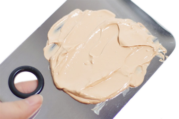 Silicone free foundation recommendation tinted moisturizer