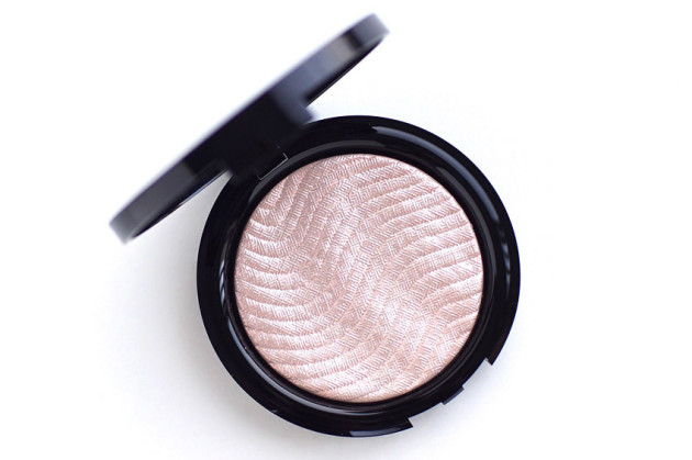 Make Up For Ever Pro Sculpting Golden Duo 2 Review And Swatches