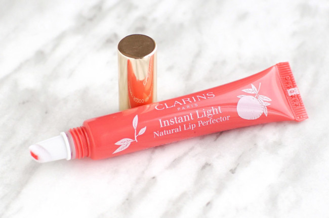 Clarins instant light lip perfector review