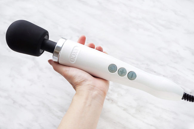 TheNotice Doxy Die Cast Wand Massager Review Photos The Wand